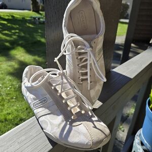 Coach Women’s Ivory Signature Sneaker